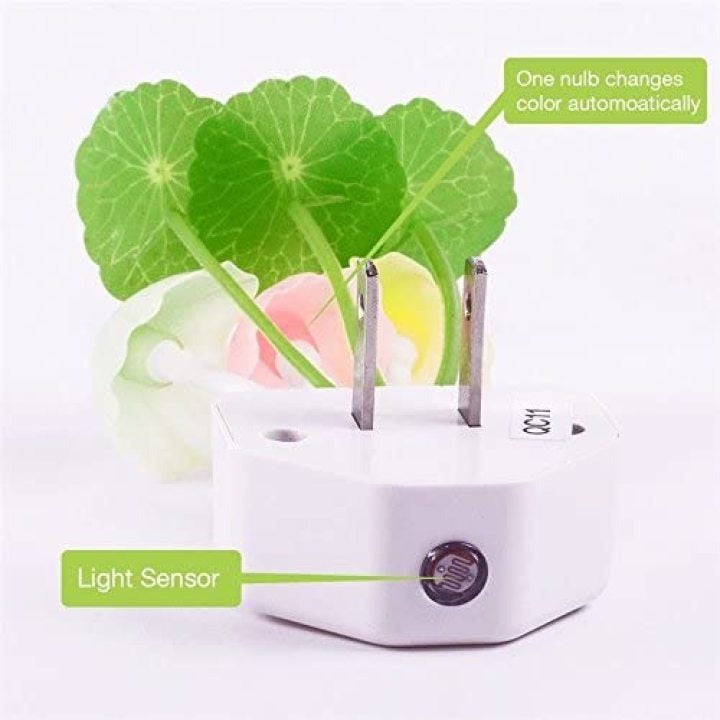 Automatic Sensor Color Changing Light
